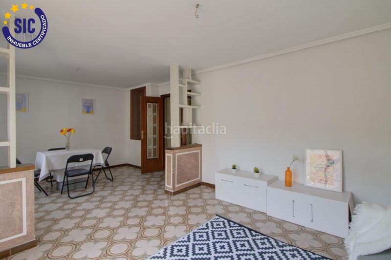 Foto d02bffba-30b8-4588-ad8f-f936f3790754. Dúplex a Faura