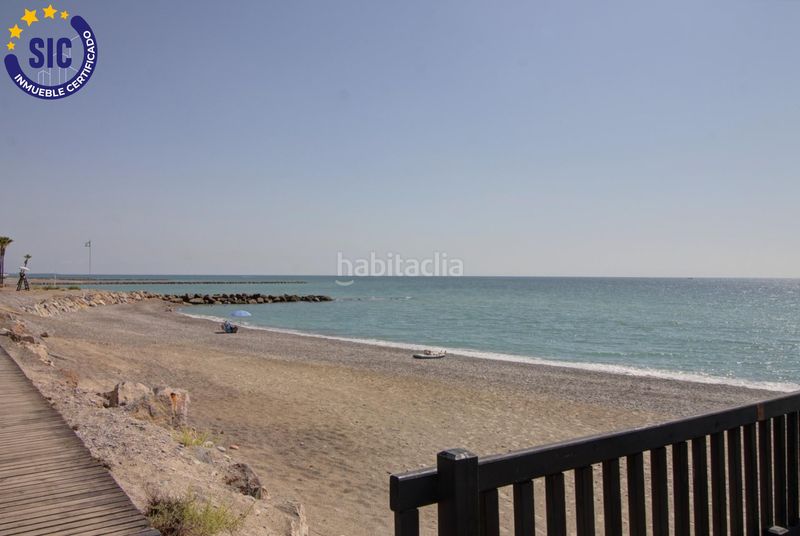 Foto 4e32ab8c-4944-4cdb-a641-f525e76fd1fb. Duplex avec parking piscine dans Nules