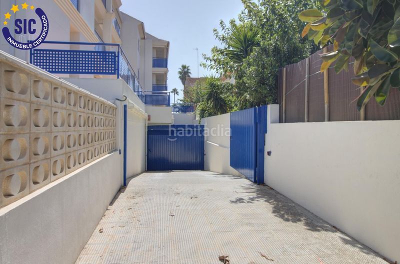 Foto c240f8c6-ef87-40d7-b89d-e070b16018cf. Duplex avec parking piscine dans Nules