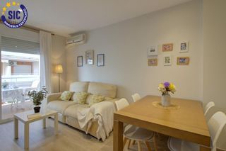 Appartement à Mediterrani (del) 33. Apartamento con vistas al mar en playa de almenara