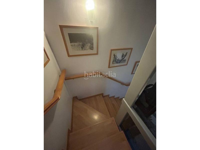 Foto 6156c8d8-d7f7-4d98-b5a1-b3a7dad6a651. Casa adossada amb aparcament a El Puerto Roquetas de Mar