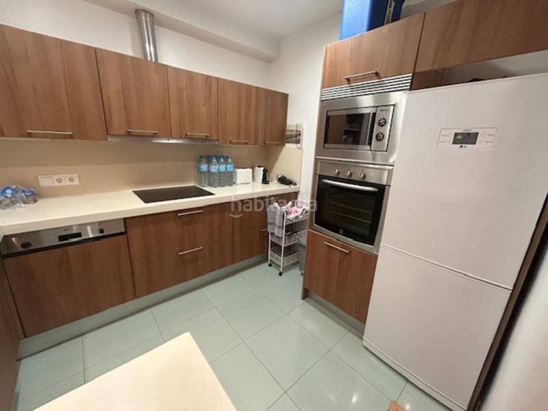 Foto e6eb5371-2074-4bbb-bf79-93d1ed95bd1a. Casa adossada amb aparcament a El Puerto Roquetas de Mar