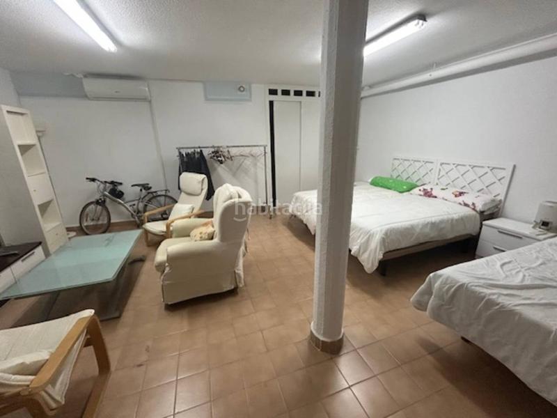 Foto f7cb8778-0175-4692-b555-25f03a99eff6. Casa adossada amb aparcament a El Puerto Roquetas de Mar