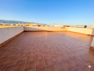 Casa adossada  Calle emilia pardo bazán. Venta de vivienda sobre local en roquetas de mar  zona instituto