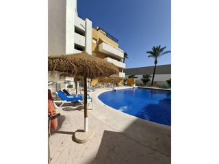 Etagenwohnung in Plaza colón 7. Venta de piso en urbanización de roquetas de mar