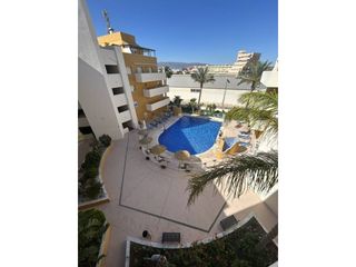 Pis a Plaza colón 7. Venta de piso en urbanización de roquetas de mar
