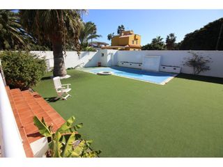 Chalet in El Sabinar-Urbanizaciones-Las Marinas-Playa Serena. Chalet en venta en urbanización roquetas de mar