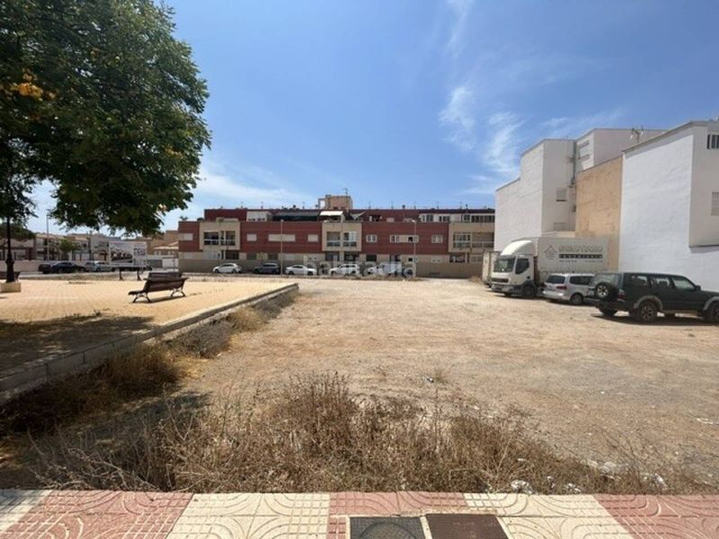 Foto ed1577be-2ef5-41af-8ac3-0173b1fd9063. Finca rústica a Roquetas pueblo Roquetas de Mar