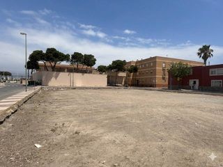 Terreno residenziale  Calle la solana. Solar en venta en urbanización de roquetaslas marinas, roquetas