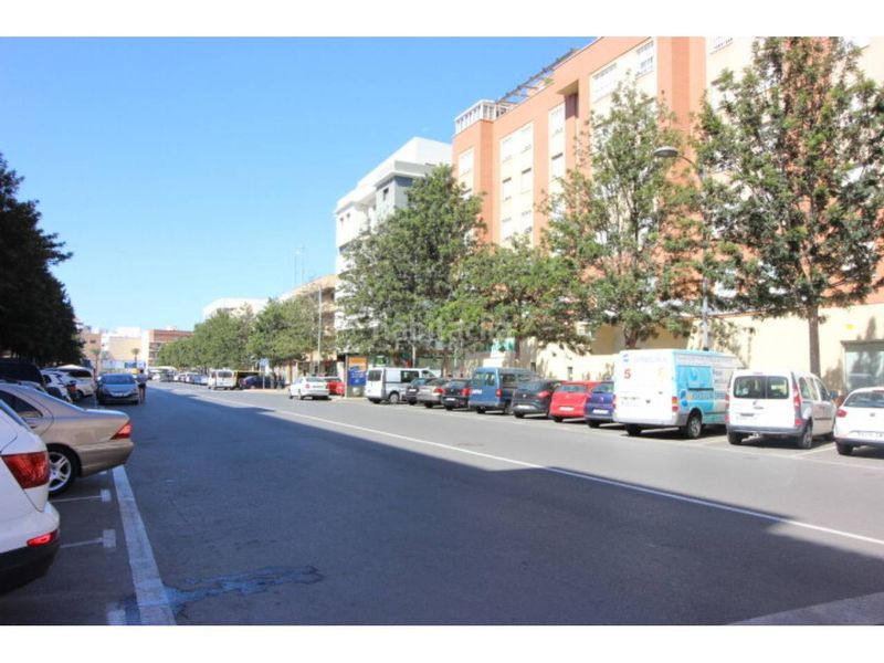 Foto fee765bf-a731-4049-a4c7-adc021892bce. Pis amb aparcament a Roquetas pueblo Roquetas de Mar