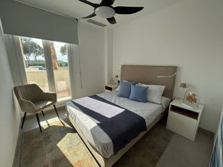 Etagenwohnung in Roquetas pueblo