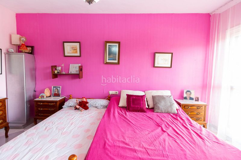 Foto 3ce2be27-af46-488f-a99e-ac436aed0c53. Casa amb aparcament a Padul