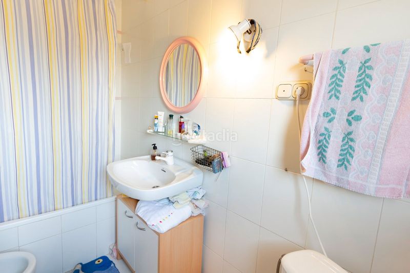 Foto ccbcfdd2-66c1-4856-beca-352ac1b57c1f. Casa amb aparcament a Padul