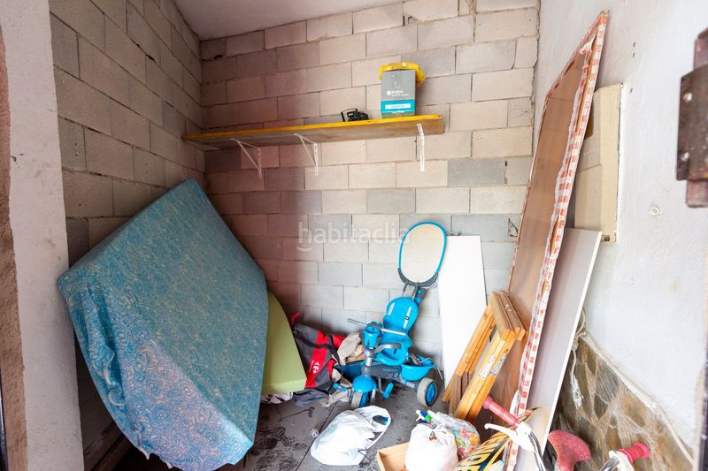 Foto f697b6d3-4355-48f8-9b69-9173817f11de. Casa amb aparcament a Padul