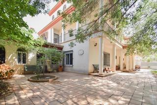 Xalet en Calle profesor tierno galvn 33. Espectacular chalet en santa fe