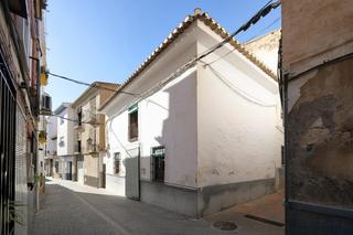 Casa a Calle horno 10. Casa para reformar en padul