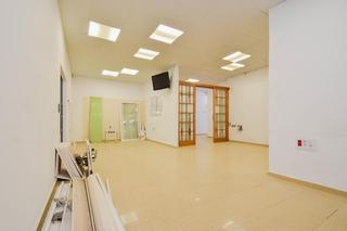 Local Comercial a Atarfe. Amplio local en atarfe