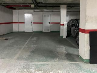 Aparcament cotxe a Calle cruz de las molinas 11. Plaza de garaje y trastero en padul