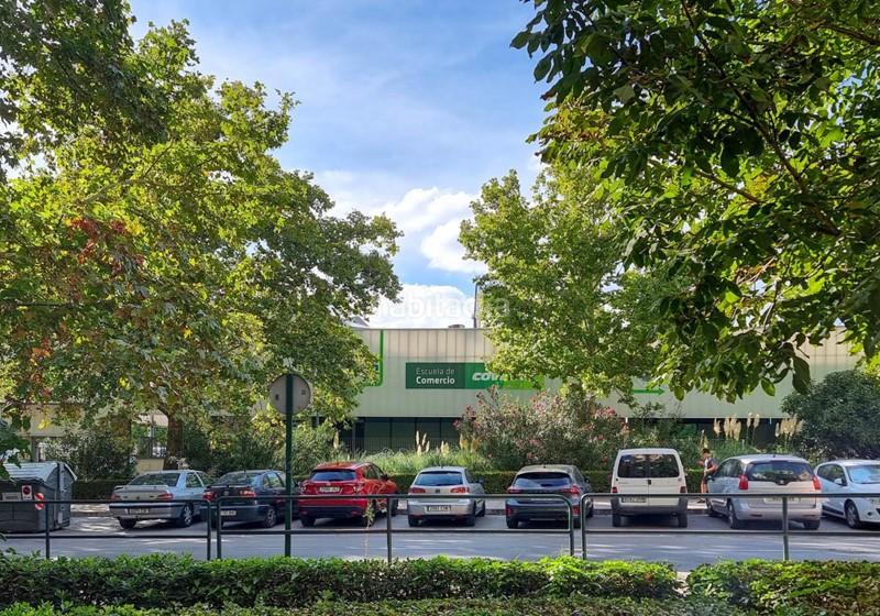 Foto a0aa8cc4-e258-43f4-9356-2c9cbff37bb5. Local comercial a calle recoletos 9 a Camino de Ronda Granada