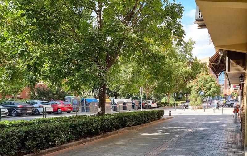 Foto bc5c1455-d594-4e31-af87-c294df6d8d0e. Local comercial a calle recoletos 9 a Camino de Ronda Granada