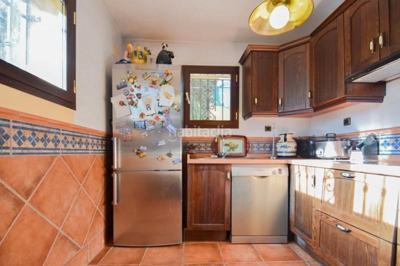 Foto 66a24a78-4949-46e5-9850-776f6541cf1d. Chalet in avenida ernesto che guevara 1 in Maracena