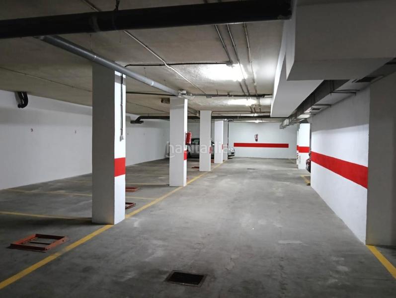 Foto 6028ae5a-4d53-4061-98bd-6eaa5f8d5f99. Local comercial en calle juan de la cosa 1 cochera con 12 plazas en Santa Fe