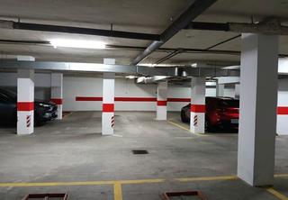 Aparcament cotxe a Calle juan de la cosa 1. Cochera con 12 plazas en santa fe
