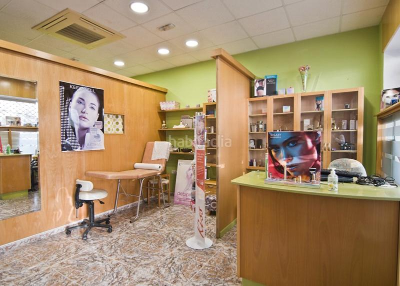 Foto dcfac421-bbfb-4696-8633-81c94b558b56. Local comercial en calle rafael alberti 3 local comercial céntrico en Motril