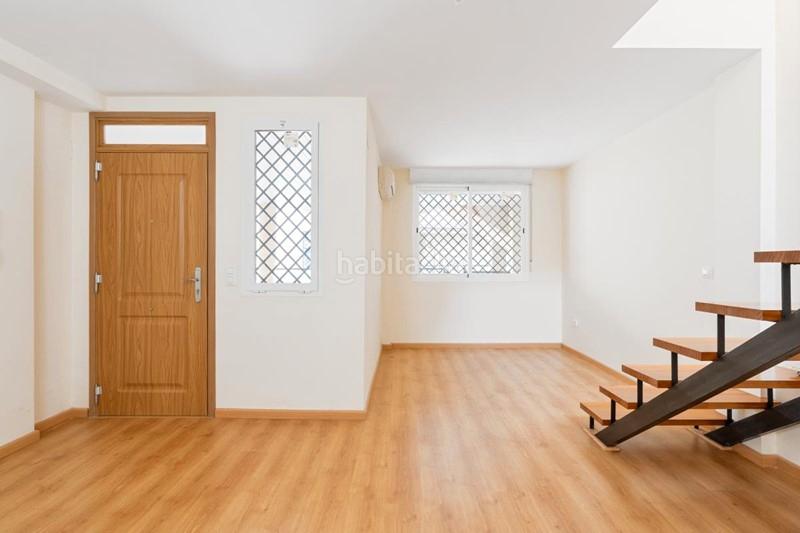 Foto f8cc6f8d-80ce-446a-9ce9-ead2e0f2a775. Duplex in calle mariana pineda 24 in Padul