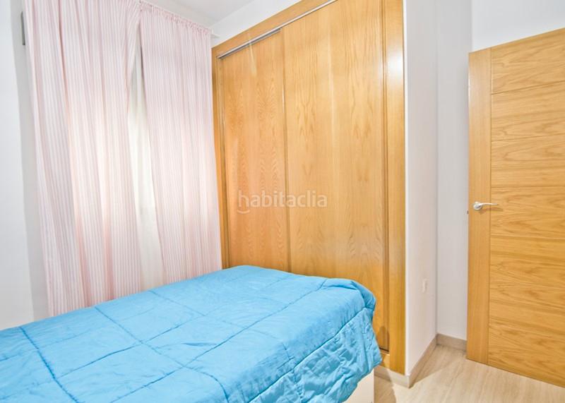 Foto 7d2b7203-b2bd-4d2e-8d6a-093151ddd2e6. Piso en calle fundición 10 piso con patio en el centro en Motril