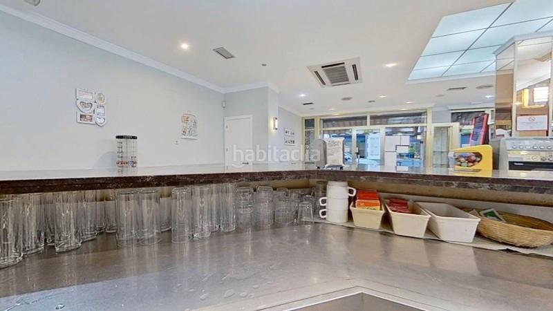 Foto 0f3e6350-8f07-4038-92c6-6a5f30bd42ff. Local commercial dans calle garcía lorca 20 dans La Zubia Ciudad Zubia (La)