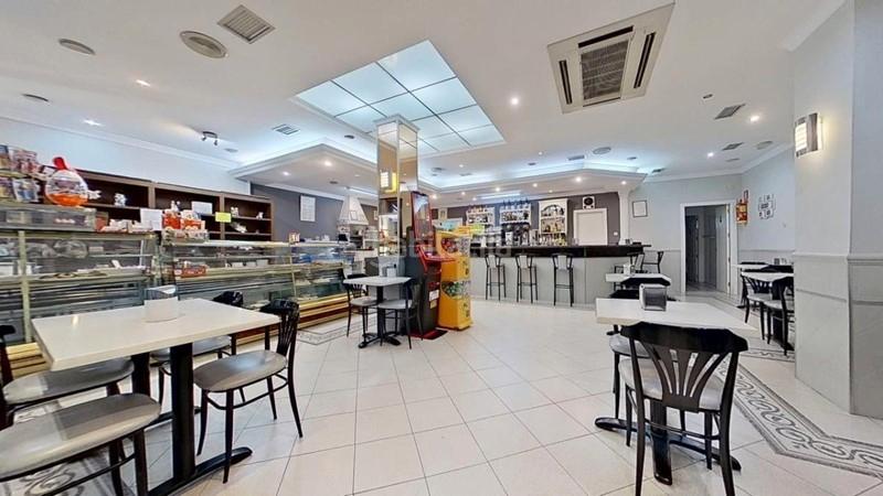 Foto 26aeb819-2c04-4120-92c8-1956e166486a. Local commercial dans calle garcía lorca 20 dans La Zubia Ciudad Zubia (La)