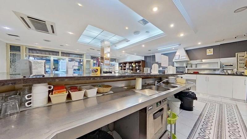 Foto 46419345-4525-4c3e-ad2b-08871f78a020. Local commercial dans calle garcía lorca 20 dans La Zubia Ciudad Zubia (La)