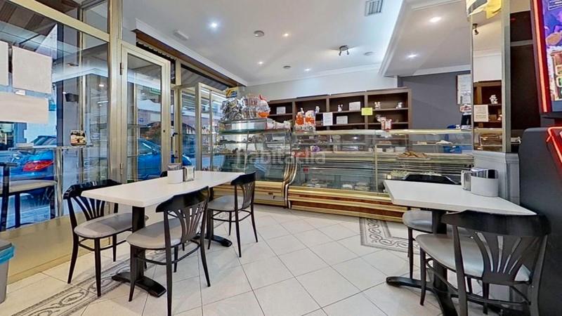 Foto b2c9633b-f09e-4211-a2fa-1bcad5f38f48. Local commercial dans calle garcía lorca 20 dans La Zubia Ciudad Zubia (La)