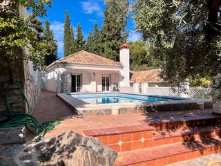Miete Chalet in Monachil Pueblo. Casa de campo de alquiler en monachil