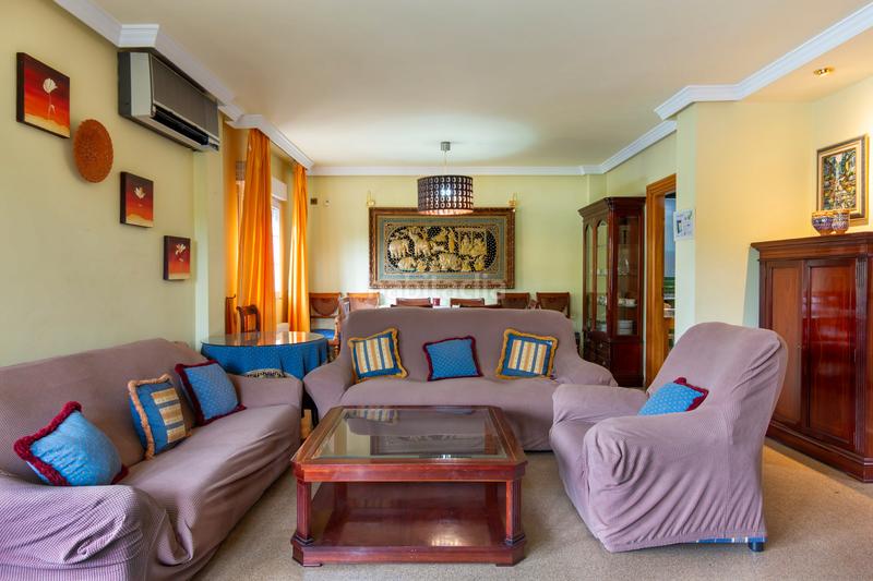 Foto 1631d90b-754a-4ec3-b4bf-8785c66c4a6d. Xalet a calle e-2 92 a Padul