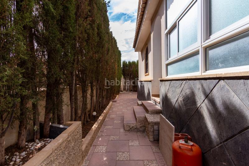 Foto 3b3e2066-a456-4003-91f6-7ddf069d477d. Xalet a calle e-2 92 a Padul