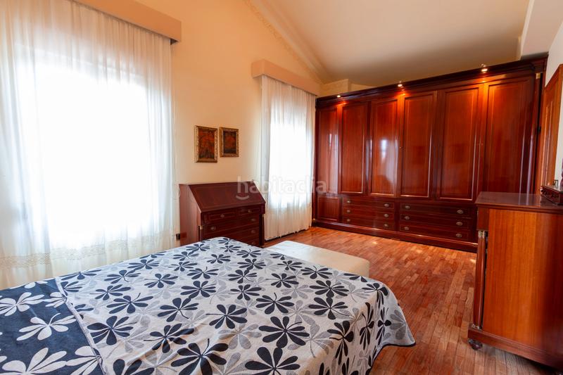 Foto 49cc2588-7bf4-49b9-94b7-bdbe55d7686e. Xalet a calle e-2 92 a Padul