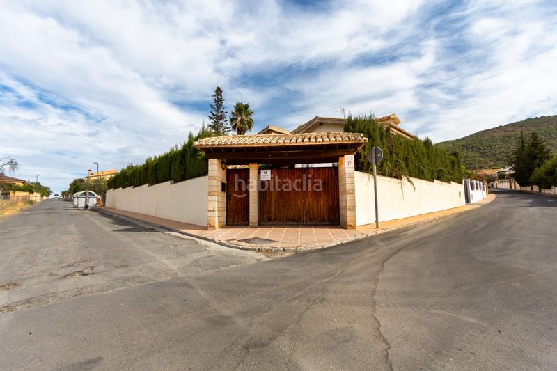 Foto 5156bb89-9de0-40c9-b4be-70364689f8a8. Xalet a calle e-2 92 a Padul