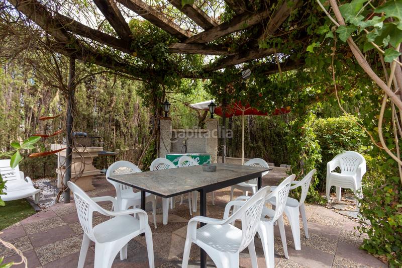 Foto cc9a46a4-1a26-45d0-a63c-deedfd5d96e6. Xalet a calle e-2 92 a Padul