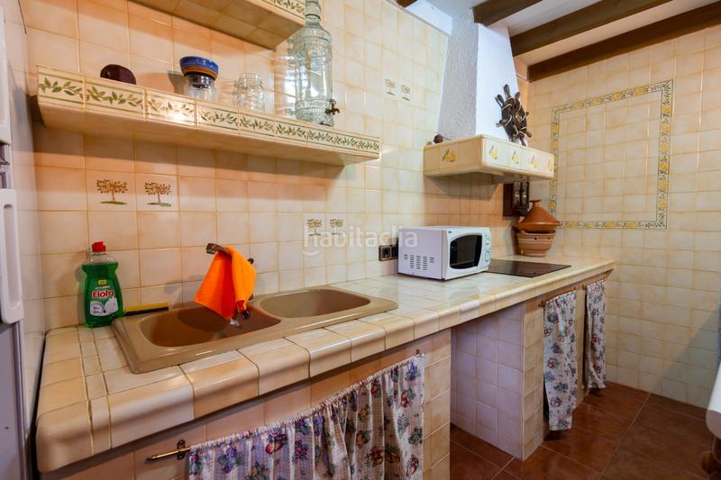 Foto df299fef-0596-4ddb-9429-1de39c9f7ac5. Xalet a calle e-2 92 a Padul