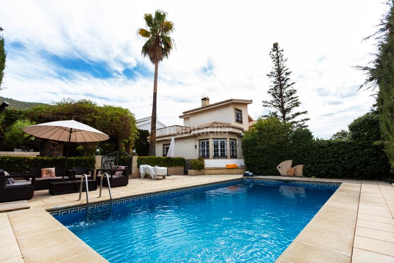 Foto f2aee1c9-a7f9-4d14-93fb-dcfcde688af4. Xalet a calle e-2 92 a Padul