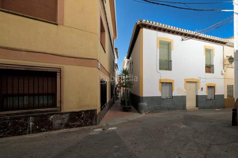 Foto 900f79ba-9077-4cd5-868d-7a8eb9004972. Casa en calle angosta 7 casa con terraza para reformar en Padul