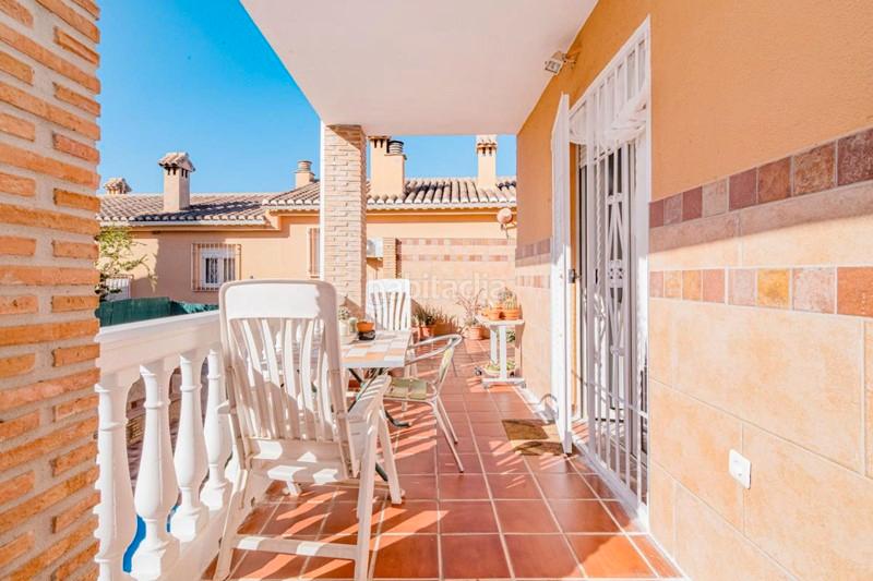 Foto c12e9a84-9d76-4058-bd92-cb4eb2ddd156. Casa pareada gran casa pareada con piscina en Jun