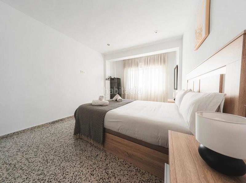 Foto 2127e4a7-6e93-4ba0-925d-eaa201479d8e. Appartamento in calle doctor fidel fernández 17 in Granada