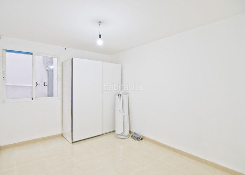 Foto f9f79d40-8bd5-4f33-951a-8586e0f2343d. Piso en calle era 1 piso de dos dormitorios en el centro en Motril