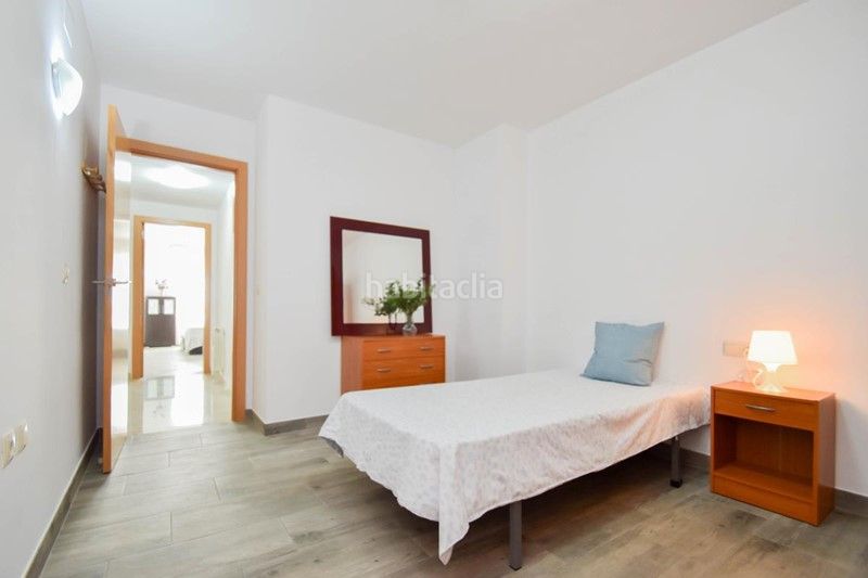 Foto 8ae5fa34-a822-44d8-98c7-be55c117c019. Pis a calle aixa 3 a Atarfe