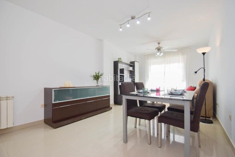 Foto e554542e-6784-430d-ae37-38bf45c7d2f6. Pis a calle aixa 3 a Atarfe