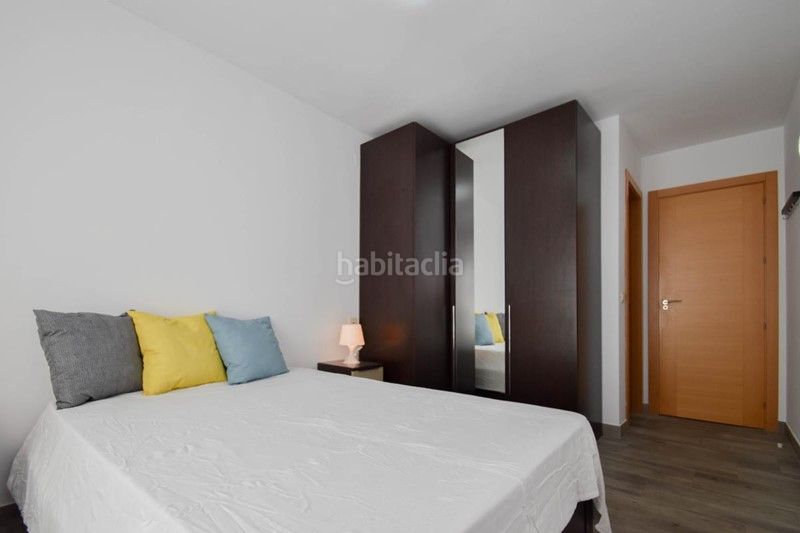 Foto e7a58301-d2b5-446a-90dd-373e45063f23. Pis a calle aixa 3 a Atarfe