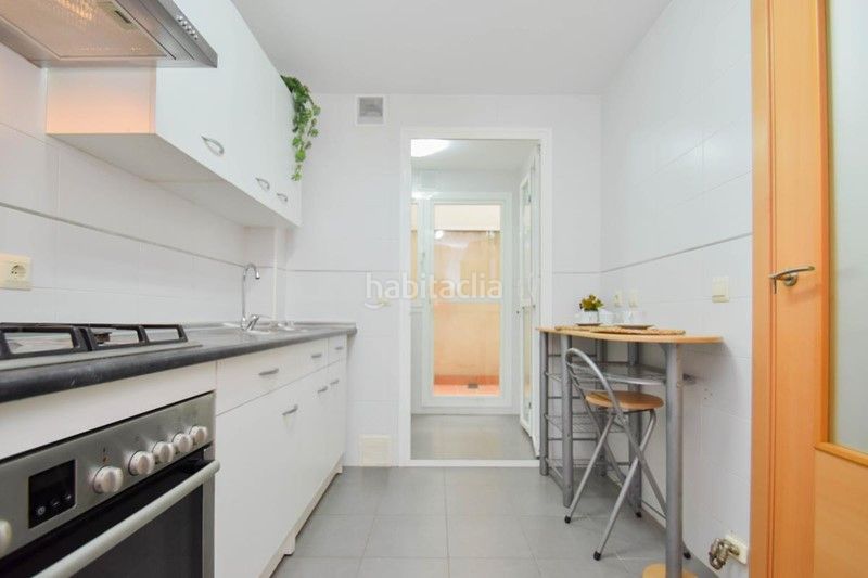 Foto febf09e4-48d5-4ae4-8f03-88af98ba638a. Pis a calle aixa 3 a Atarfe